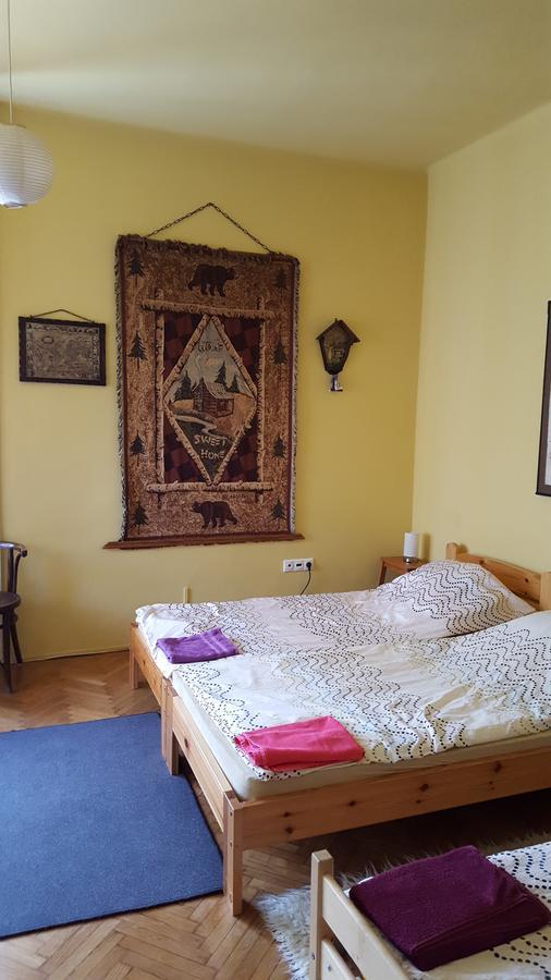 Levandium Apartman Appartement Miskolc Buitenkant foto