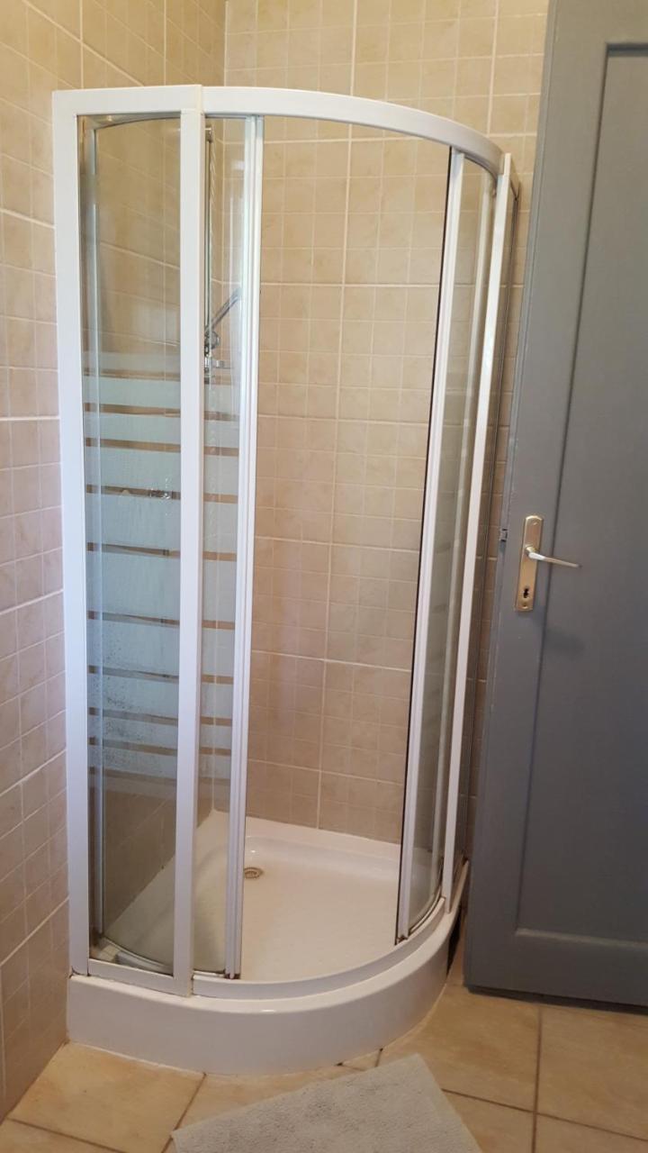 Levandium Apartman Appartement Miskolc Buitenkant foto