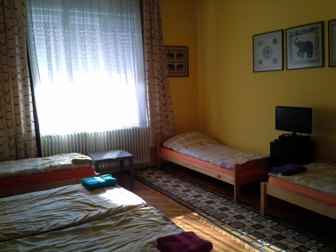 Levandium Apartman Appartement Miskolc Buitenkant foto
